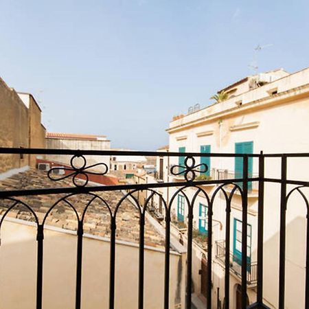 Bed and Breakfast Emporium Castellammare del Golfo Exterior foto