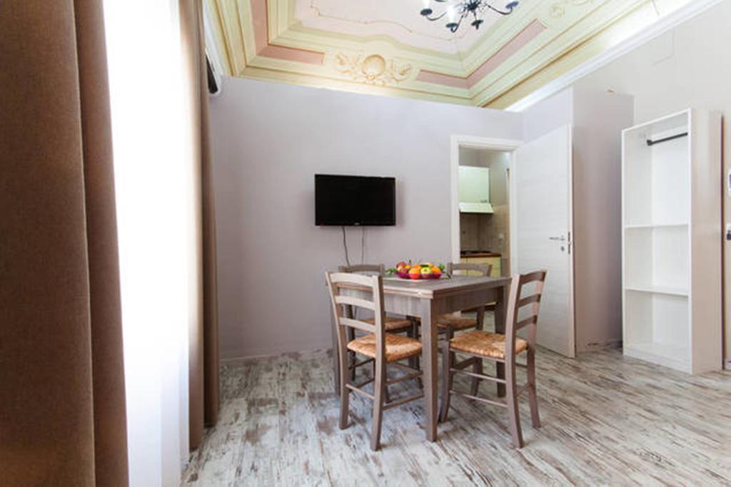 Bed and Breakfast Emporium Castellammare del Golfo Habitación foto